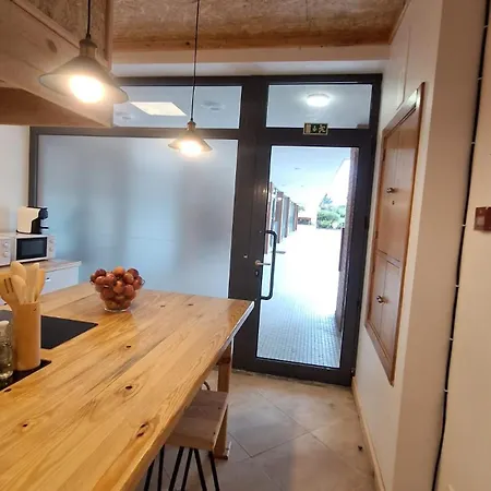 Apartment Portela Business Center